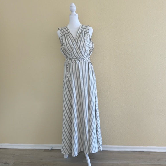 Calvin Klein sleeveless midi dress - Picture 4 of 4